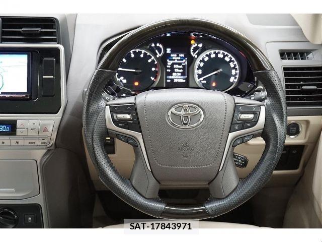 Toyota LAND CRUISER PRADO 2017-01 6216158-12