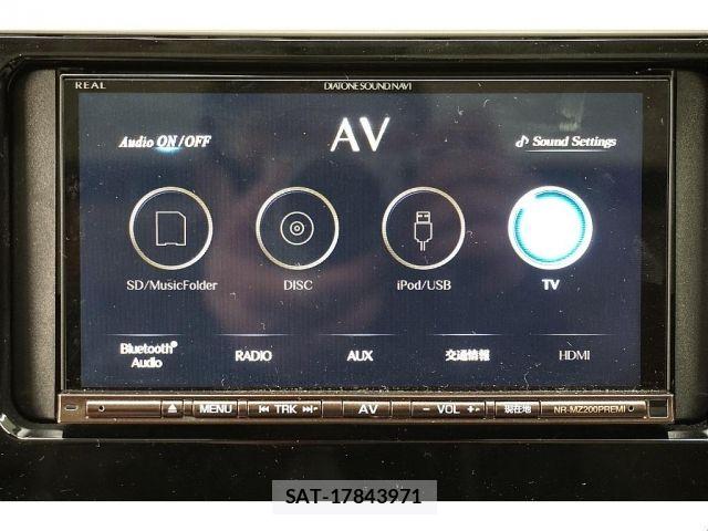 Toyota LAND CRUISER PRADO 2017-01 6216158-18