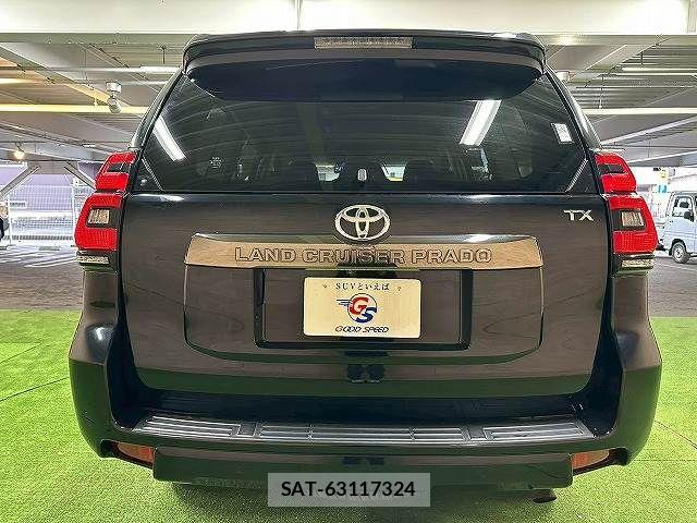 Toyota LAND CRUISER PRADO 2021-04 6216145-18