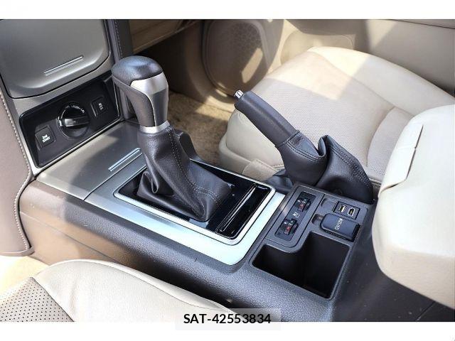 Toyota LAND CRUISER PRADO 2023-01 6244914-10