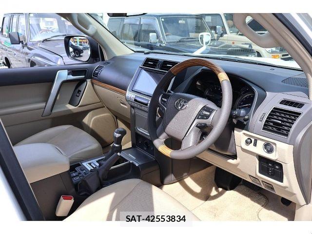 Toyota LAND CRUISER PRADO 2023-01 6244914-2