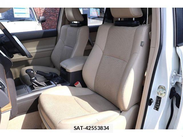 Toyota LAND CRUISER PRADO 2023-01 6244914-6