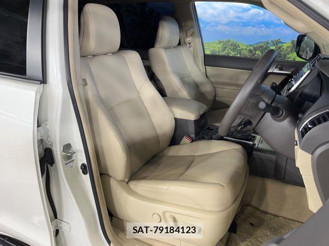 Toyota LAND CRUISER PRADO 2023-02 6244925-7