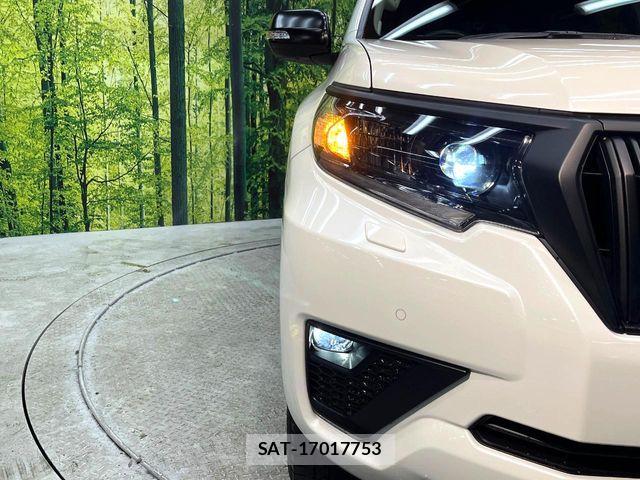Toyota LAND CRUISER PRADO 2023-10 6244926-11