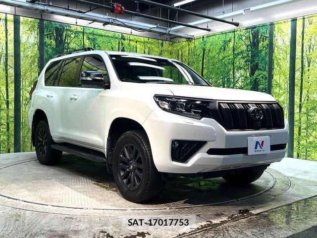 Toyota LAND CRUISER PRADO 2023-10 6244926-15