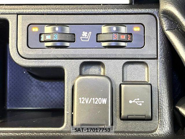 Toyota LAND CRUISER PRADO 2023-10 6244926-6