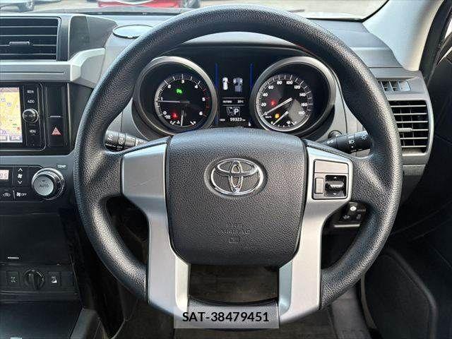 Toyota LAND CRUISER PRADO 2017-07 6276642-12
