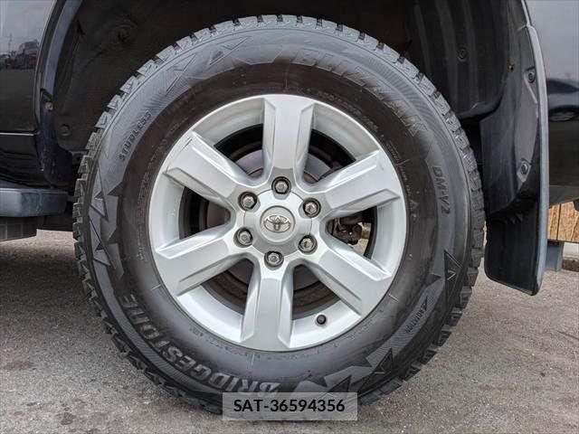 Toyota LAND CRUISER PRADO 2015-12 6276644-29