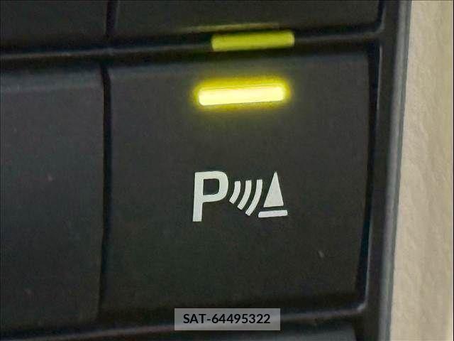 Toyota LAND CRUISER PRADO 2020-02 6276637-9