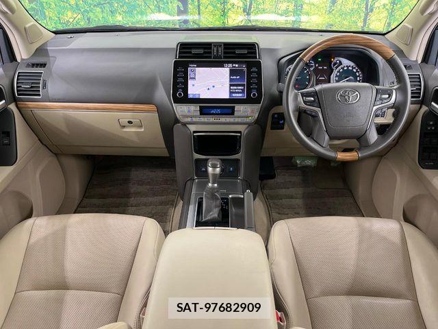 Toyota LAND CRUISER PRADO 2023-04 6304873-1