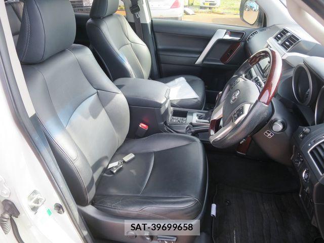 Toyota LAND CRUISER PRADO 2016-06 6612644-11
