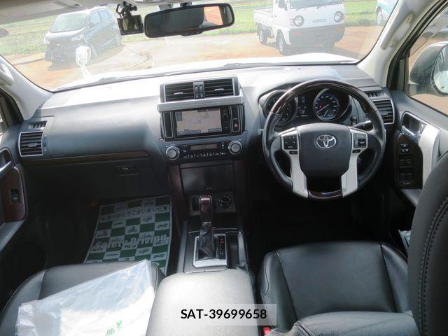 Toyota LAND CRUISER PRADO 2016-06 6612644-12