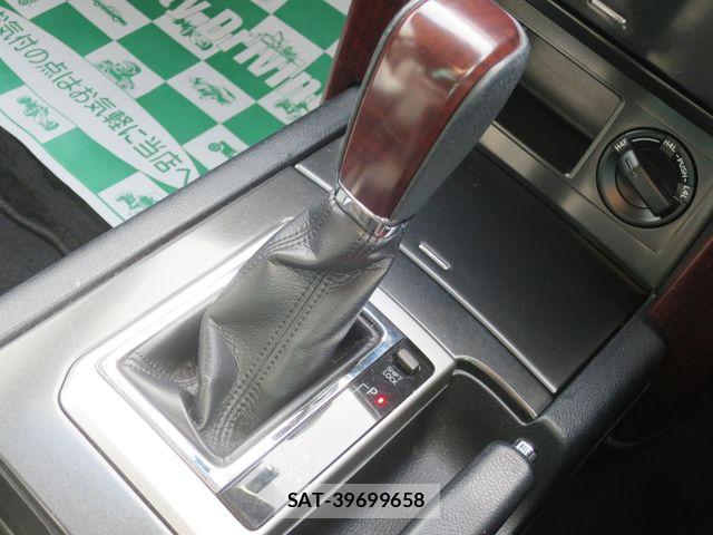 Toyota LAND CRUISER PRADO 2016-06 6612644-17