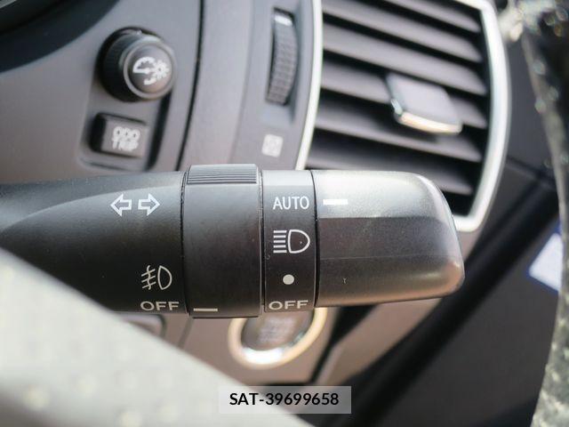 Toyota LAND CRUISER PRADO 2016-06 6612644-28