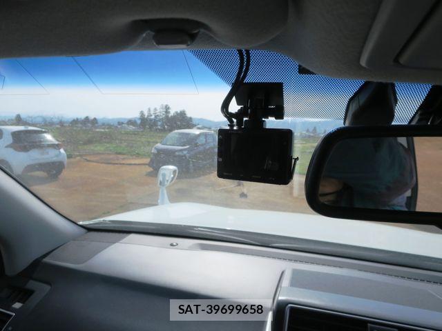 Toyota LAND CRUISER PRADO 2016-06 6612644-29