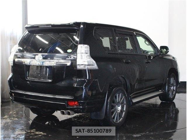 Toyota LAND CRUISER PRADO 2016-09 6612636-1