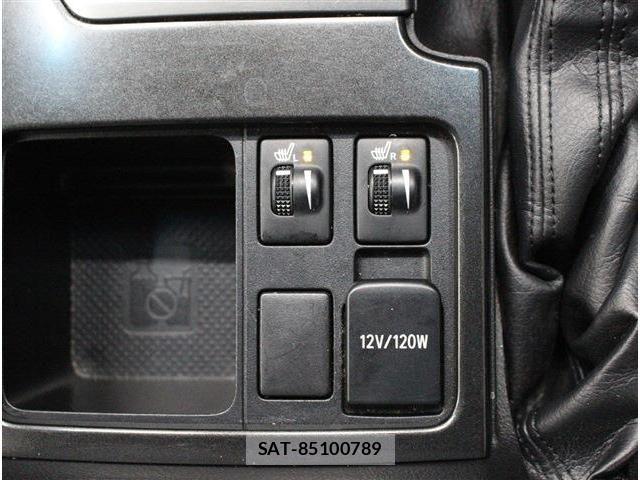 Toyota LAND CRUISER PRADO 2016-09 6612636-19