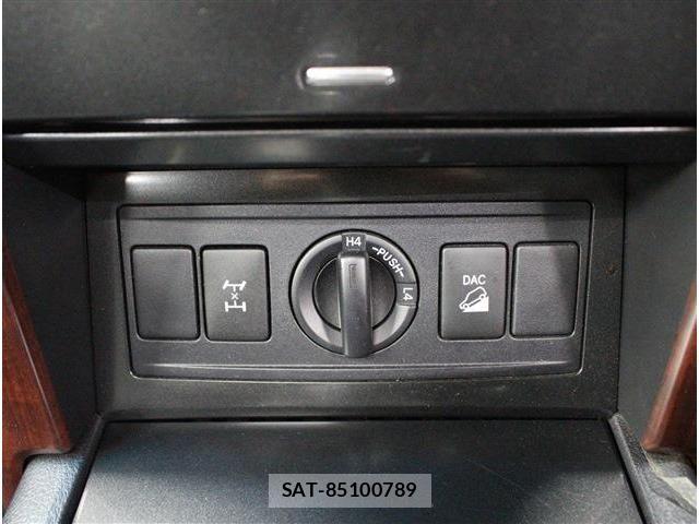 Toyota LAND CRUISER PRADO 2016-09 6612636-23