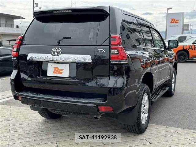 Toyota LAND CRUISER PRADO 2021-02 6612625-12