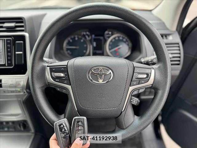 Toyota LAND CRUISER PRADO 2021-02 6612625-4
