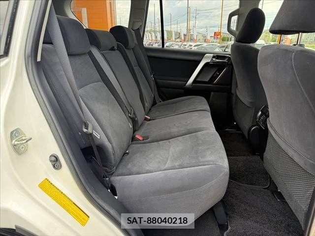 Toyota LAND CRUISER PRADO 2015-06 6641786-15