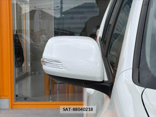 Toyota LAND CRUISER PRADO 2015-06 6641786-29