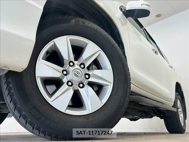 Toyota LAND CRUISER PRADO 2018-08 6672185-17