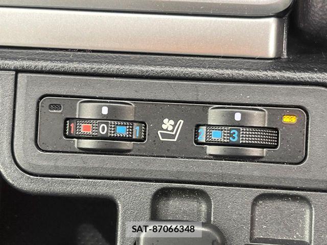 Toyota LAND CRUISER PRADO 2022-09 6676573-4