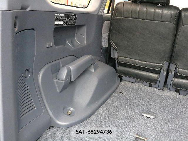 Toyota LAND CRUISER PRADO 2000-01 6676589-19