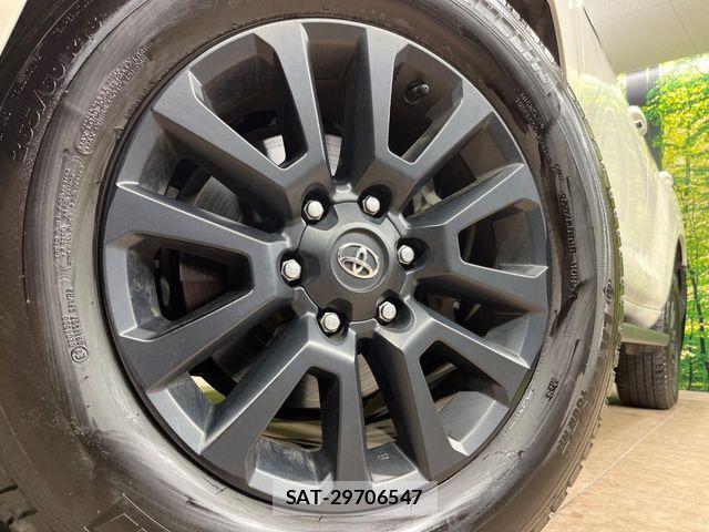 Toyota LAND CRUISER PRADO 2023-02 6676571-12