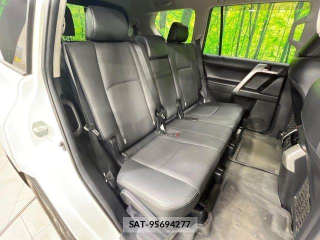 Toyota LAND CRUISER PRADO 2023-06 6676564-10