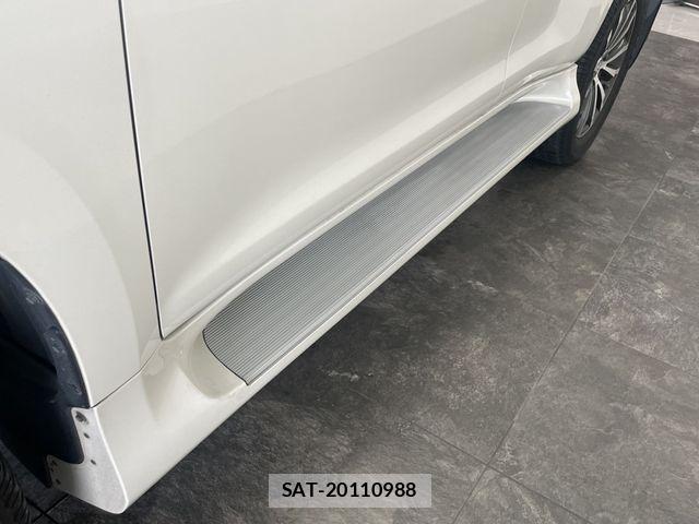 Toyota LAND CRUISER PRADO 2019-05 6676557-9