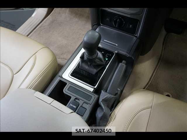 Toyota LAND CRUISER PRADO 2017-12 6682709-11
