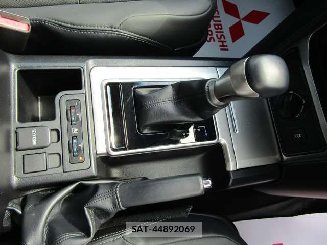 Toyota LAND CRUISER PRADO 2022-09 6691080-14