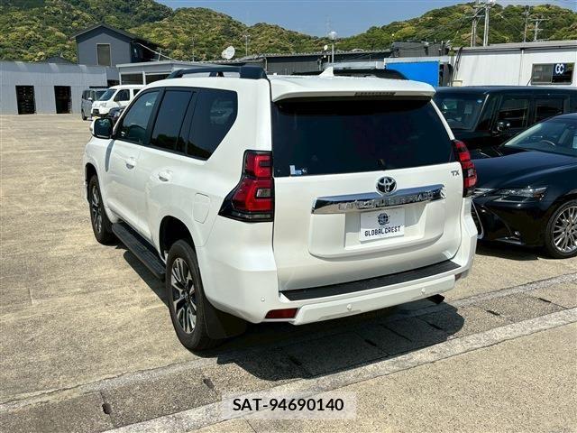 Toyota LAND CRUISER PRADO 2023-10 6691079-12