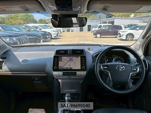 Toyota LAND CRUISER PRADO 2023-10 6691079-3
