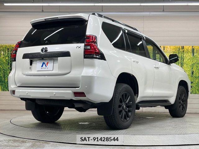 Toyota LAND CRUISER PRADO 2022-08 6716460-16