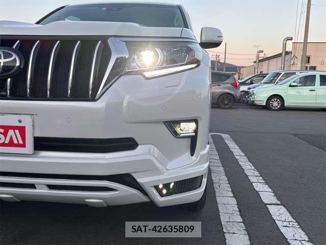 Toyota LAND CRUISER PRADO 2023-04 6716456-15