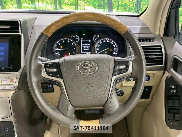 Toyota LAND CRUISER PRADO 2022-02 6716462-12