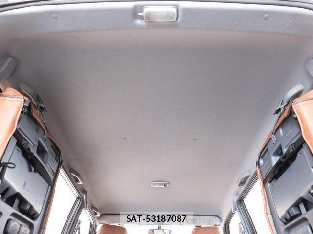 Toyota LAND CRUISER PRADO 1998-01 6752166-9