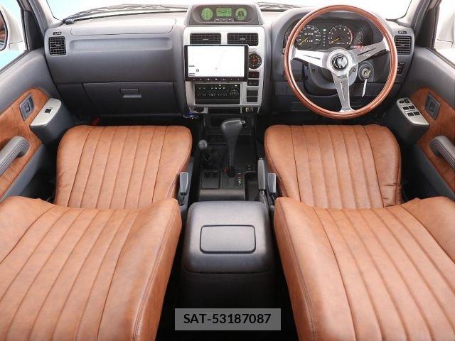 Toyota LAND CRUISER PRADO 1998-01 6752166-1