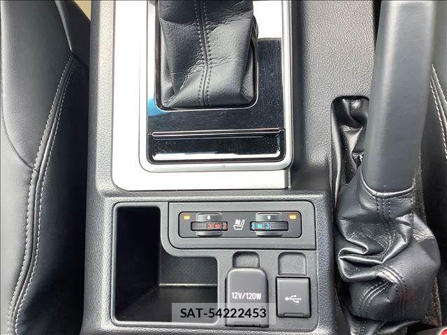 Toyota LAND CRUISER PRADO 2023-08 6752156-10