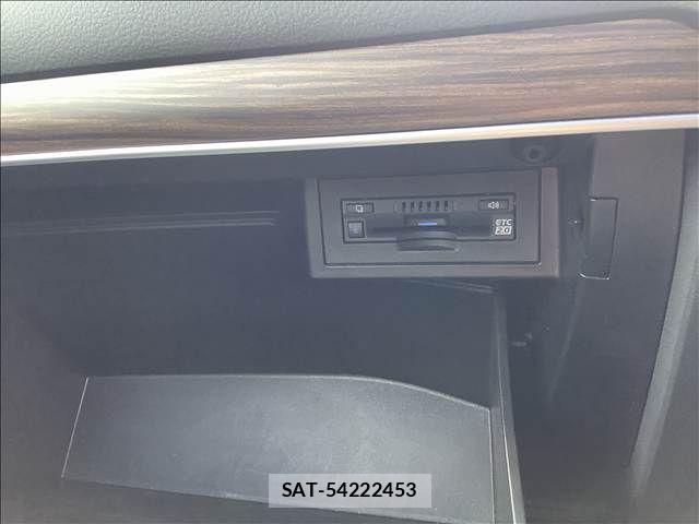 Toyota LAND CRUISER PRADO 2023-08 6752156-12