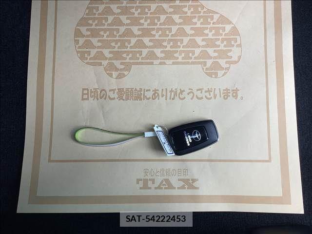 Toyota LAND CRUISER PRADO 2023-08 6752156-18