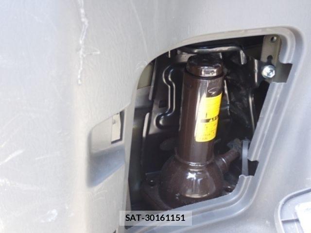 Toyota LAND CRUISER PRADO 2005-10 6752178-21