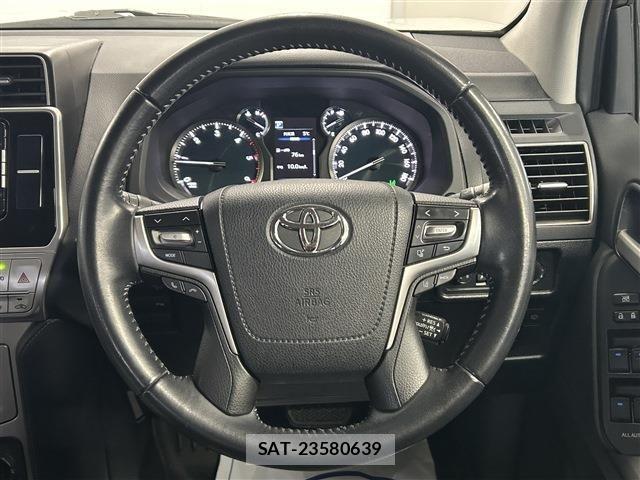 Toyota LAND CRUISER PRADO 2019-03 6752145-10