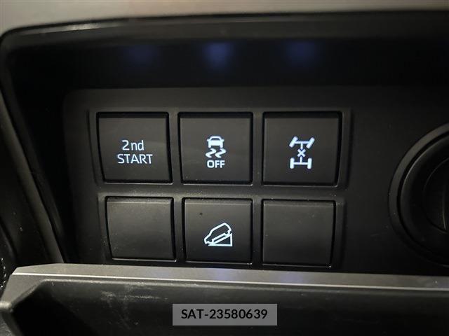 Toyota LAND CRUISER PRADO 2019-03 6752145-18