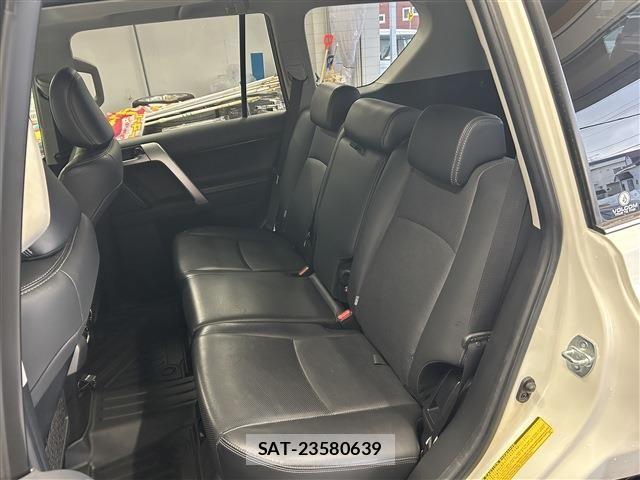 Toyota LAND CRUISER PRADO 2019-03 6752145-25