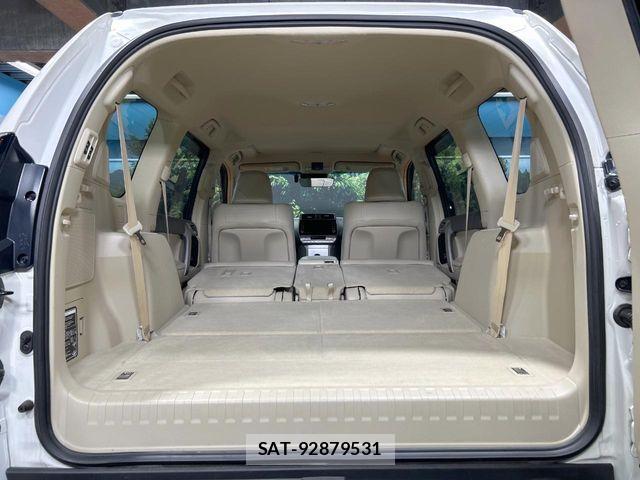 Toyota LAND CRUISER PRADO 2023-04 6752150-11