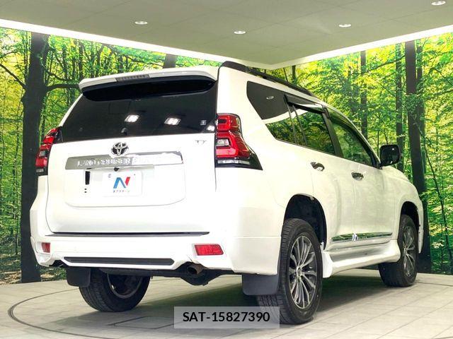 Toyota LAND CRUISER PRADO 2020-03 6815614-17